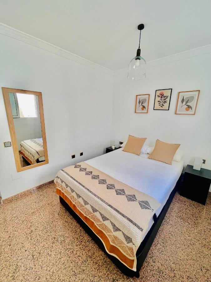 Encantadora Habitacion Privada Cerca Del Mar Málaga Exterior foto